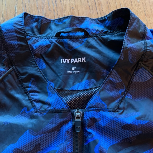 Ivy Park blue camo cropped jacket - Picture 4 of 6